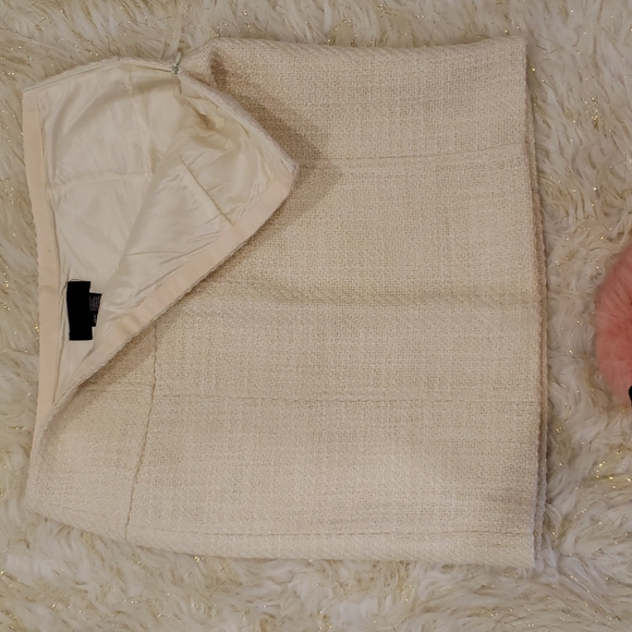 Zara Woman Wool Mini Skirt Size 10 - Picture 2 of 5